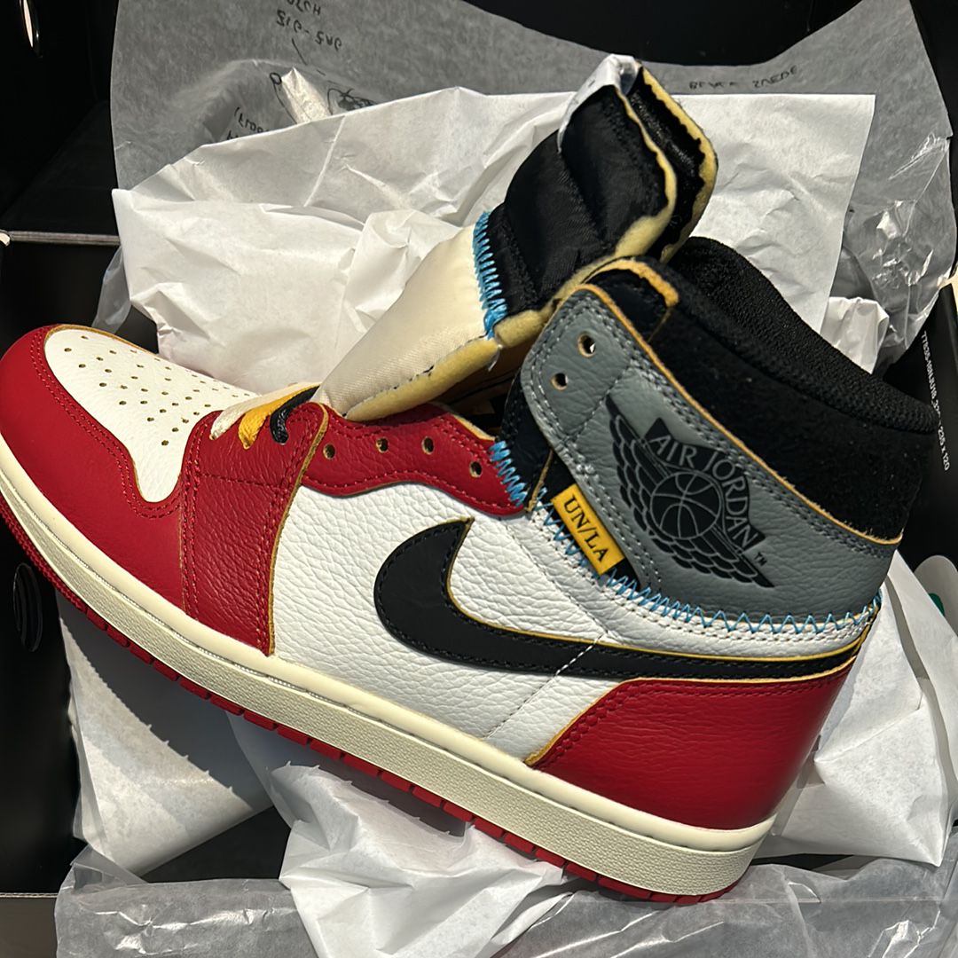 UNION × Nike Air Jordan 1 Retro High OG "Chicago/Shadow"