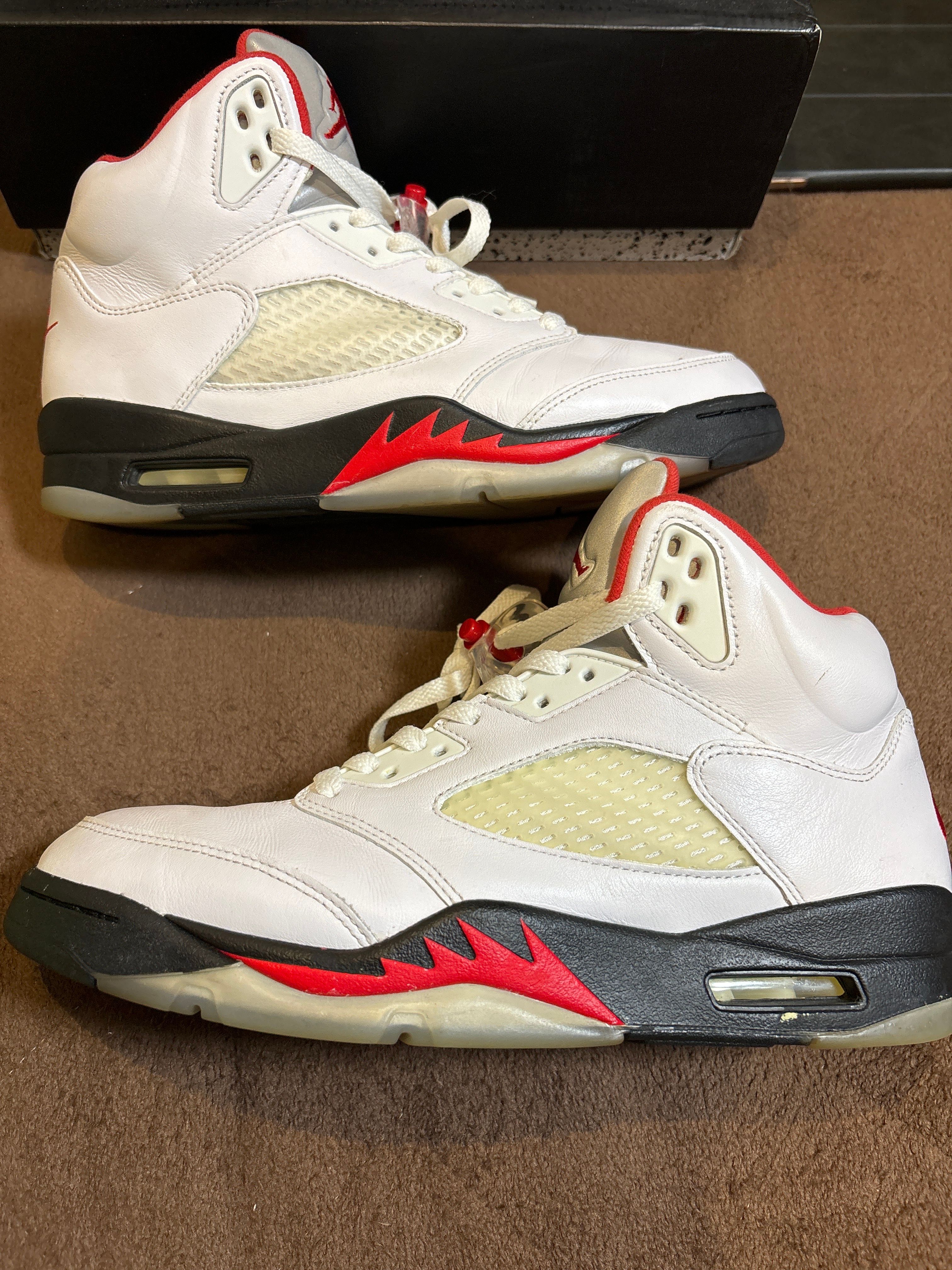 Nike Air Jordan 5 Retro "Fire Red" (2020)