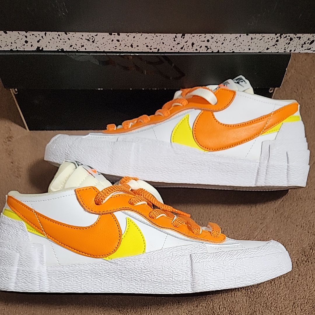 SACAI × NIKE BLAZER LOW "MAGMA ORANGE"