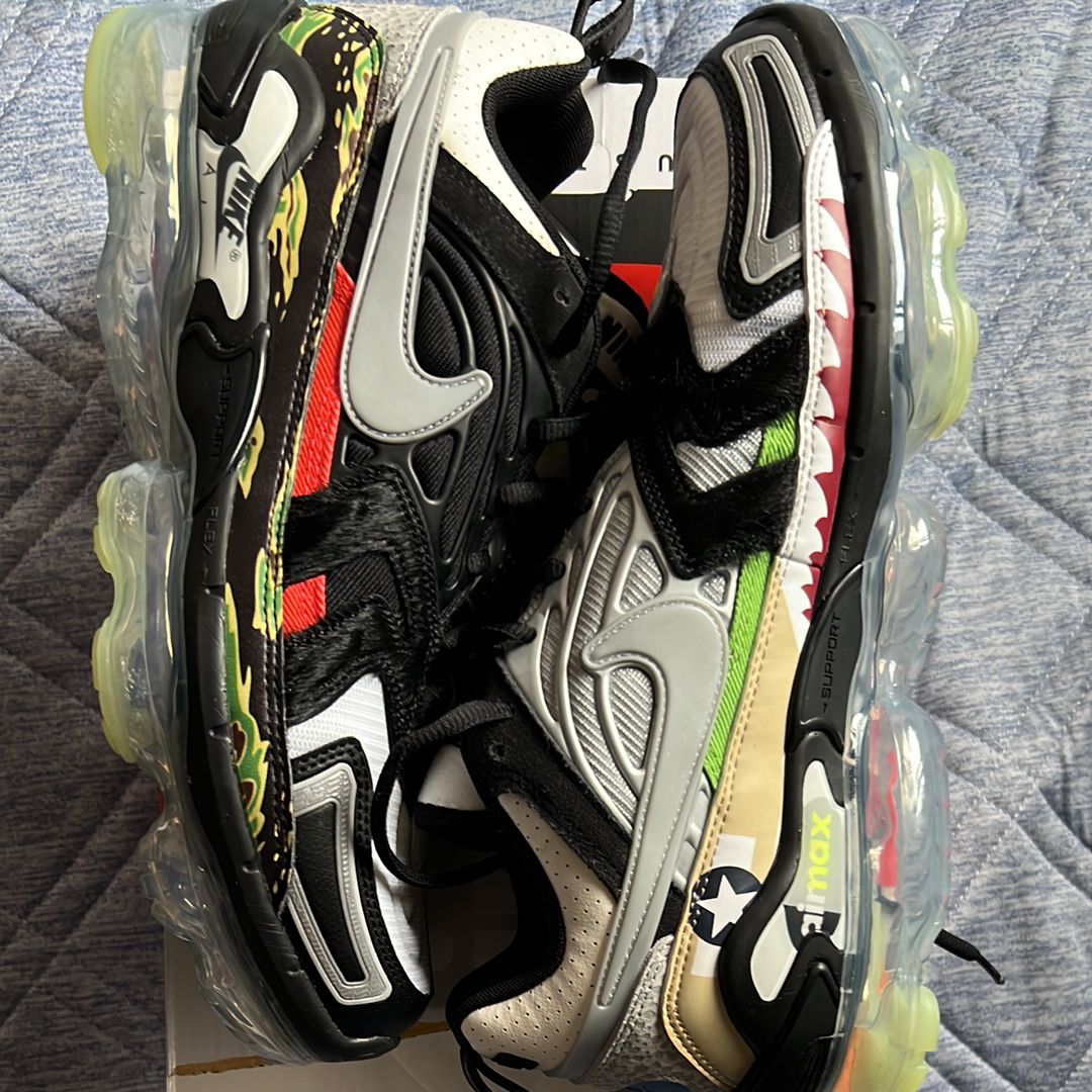 Nike Air Vapormax EVO "What The"