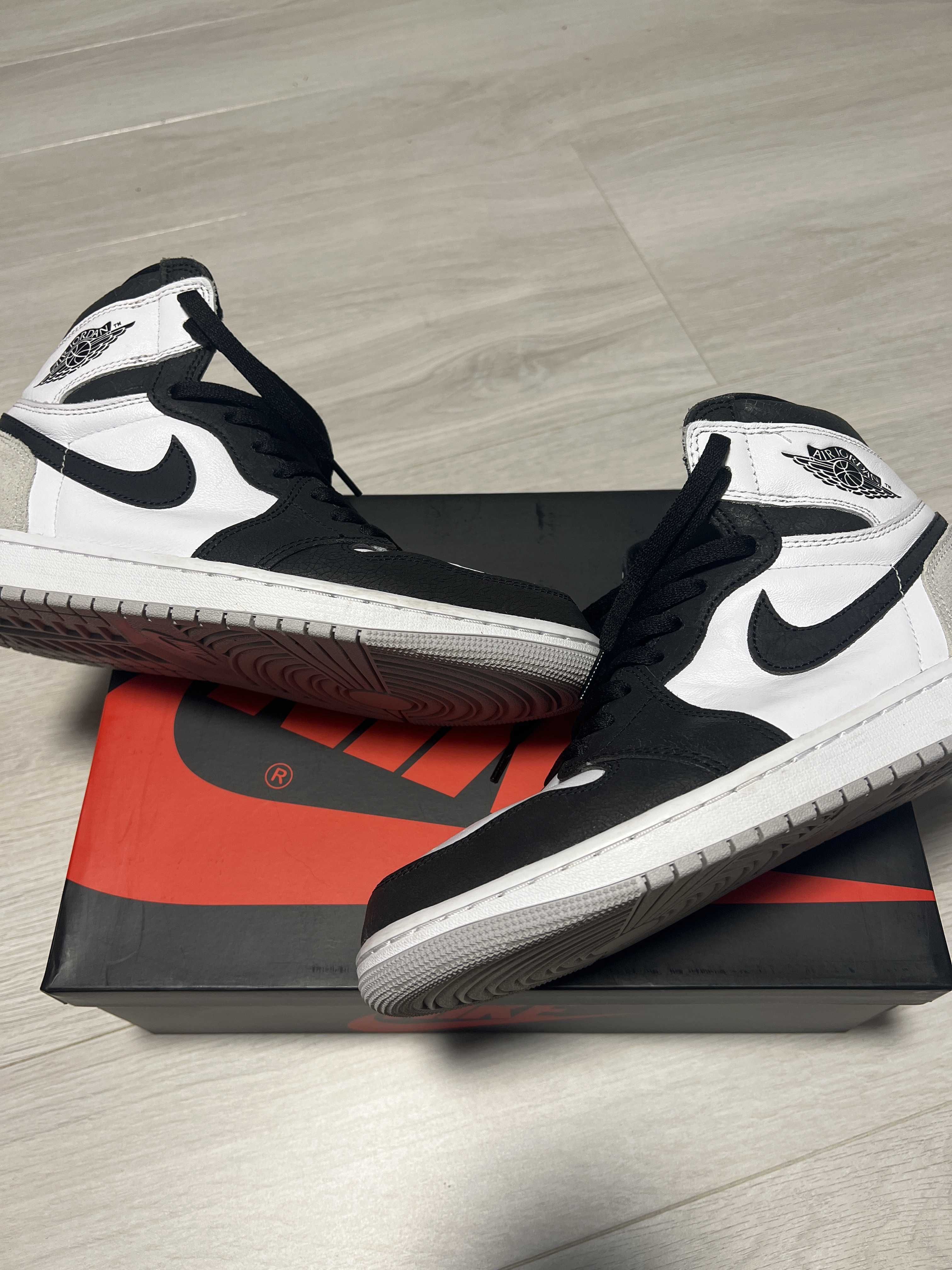 Nike Air Jordan 1 High OG "Bleached Coral"