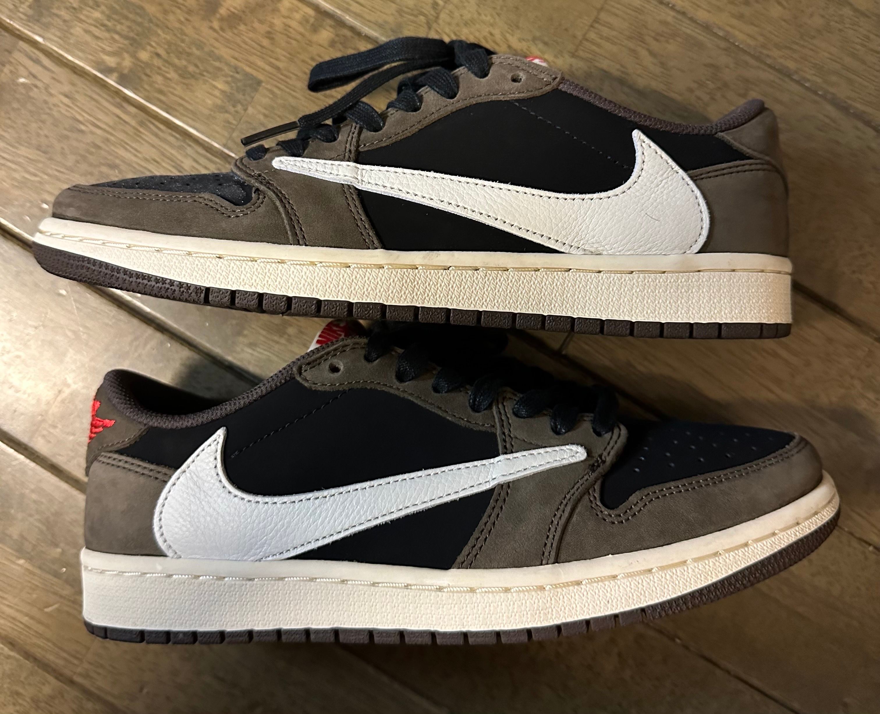 Travis Scott × Nike Air Jordan 1 Low OG SP-T  "Black/Dark Mocha"