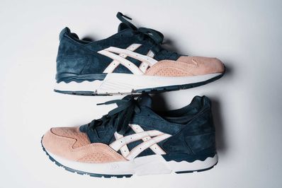 KITH 10TH × Asics Gel-Lyte 5 "Salmon Toe"