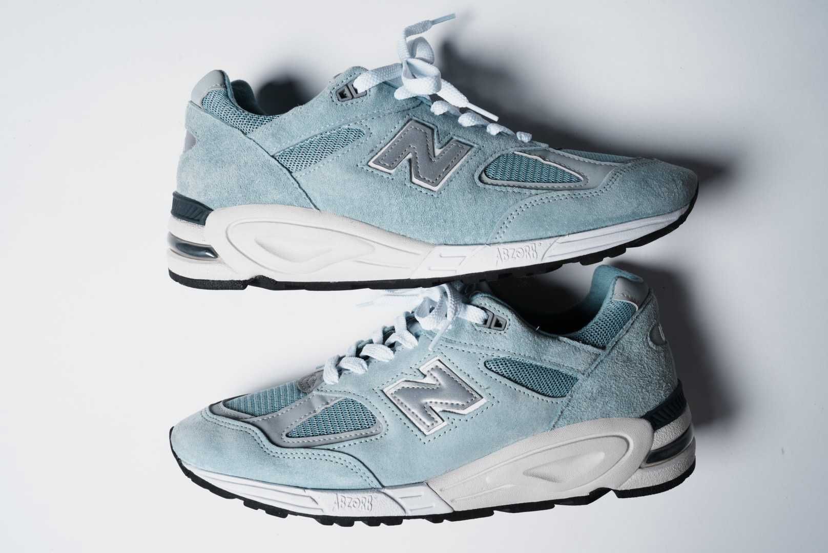 KITH × New Balance 990V2 "Storm Blue"