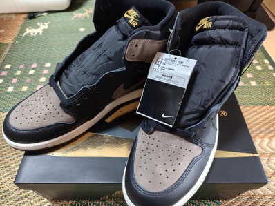 Nike Air Jordan 1 Retro High OG "Palomino"