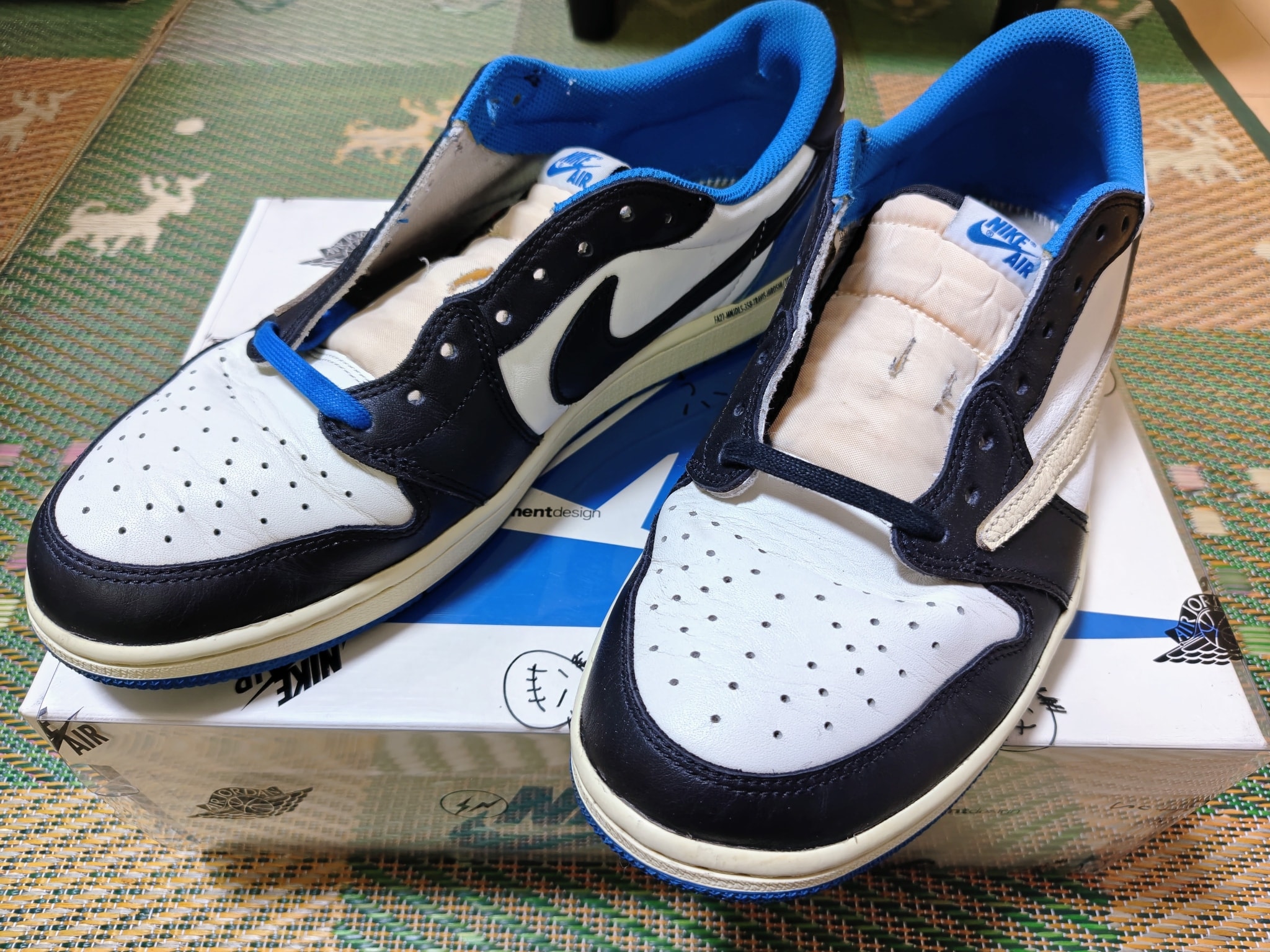 Travis Scott × fragment design × Nike Air Jordan 1 Low OG SP "Military Blue"