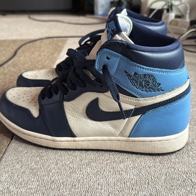 Nike Air Jordan 1 Retro High OG "Obsidian/University Blue"