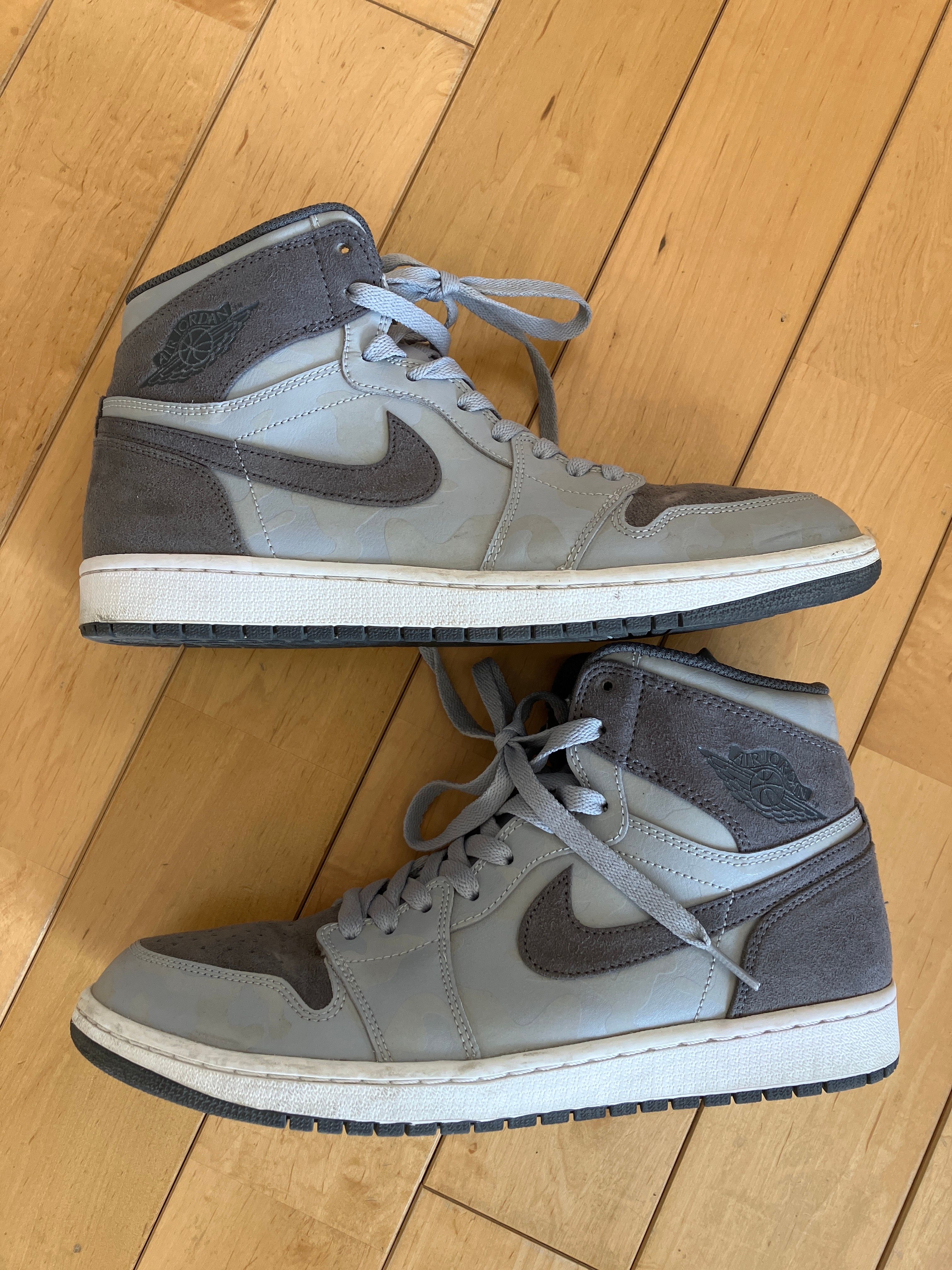 Nike Air Jordan 1 Retro High "Camo 3M Wolf Grey"