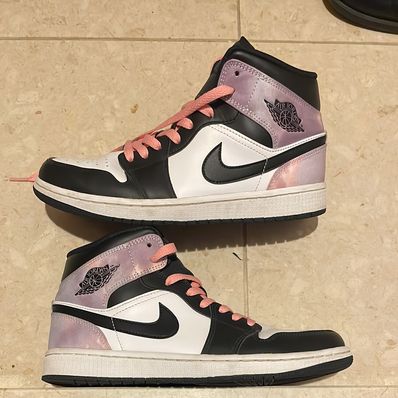 Nike Air Jordan 1 Mid SE "Tie Dye"