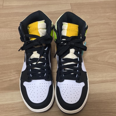 Nike Air Jordan 1 High OG "Volt Gold"