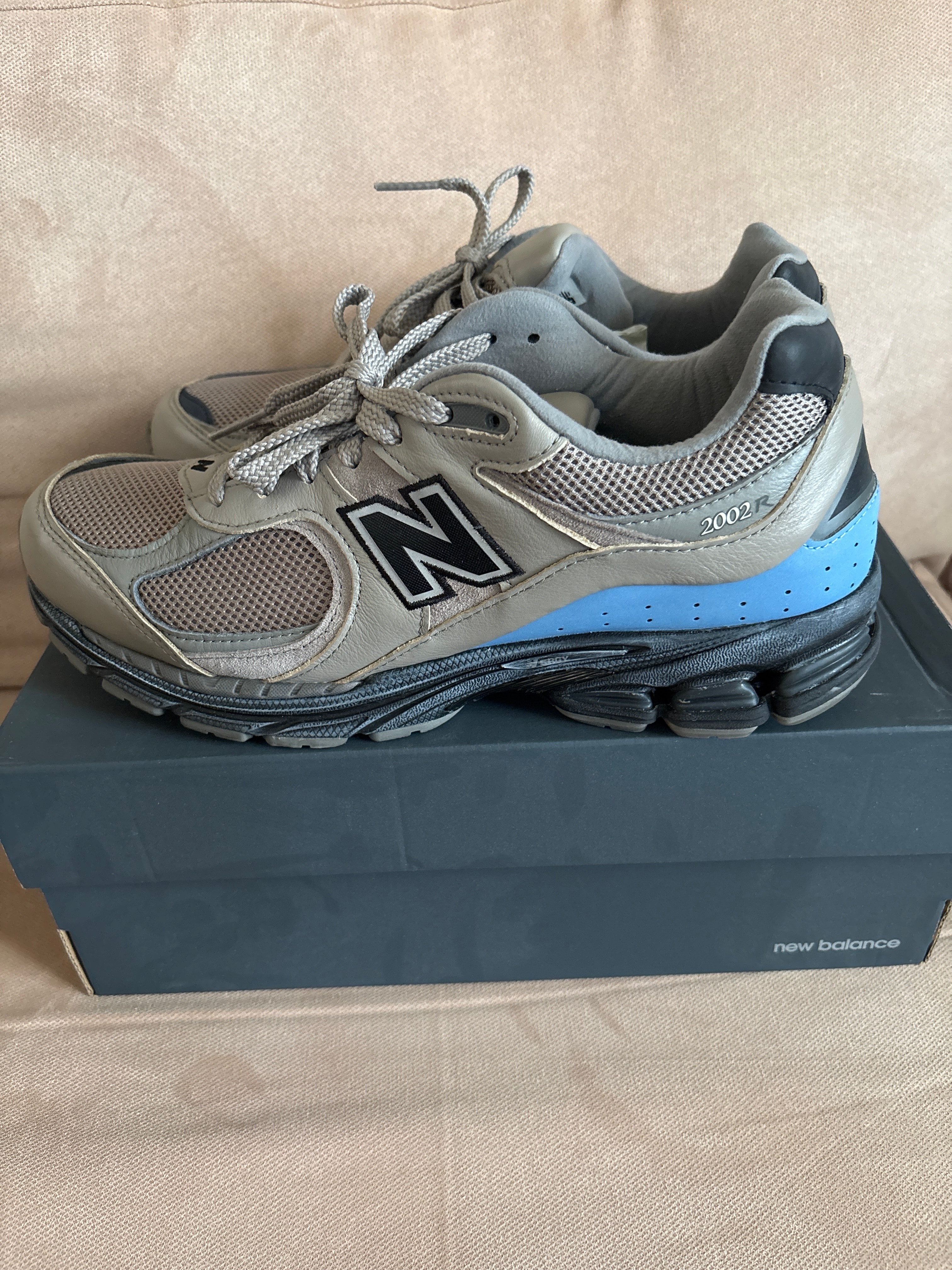 thisisneverthat × New Balance 2002R "GREY"