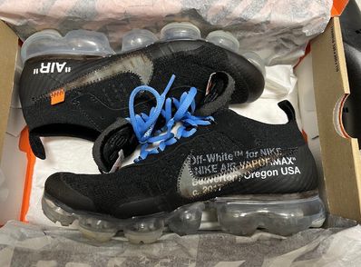 Off-White × Nike Air Vapormax "Black/Total Orange/Clear"