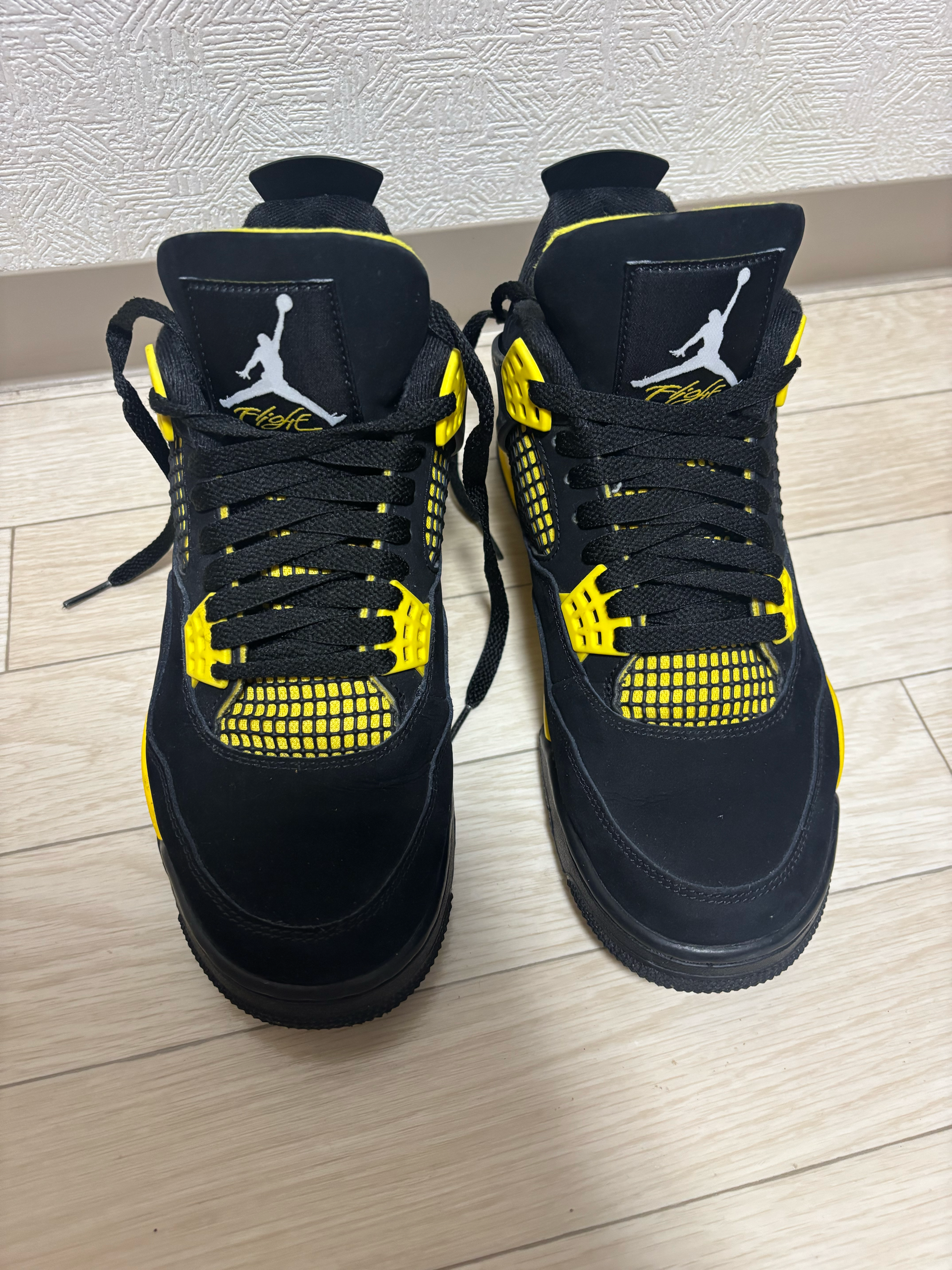 Nike Air Jordan 4 Retro "Thunder"(2023)
