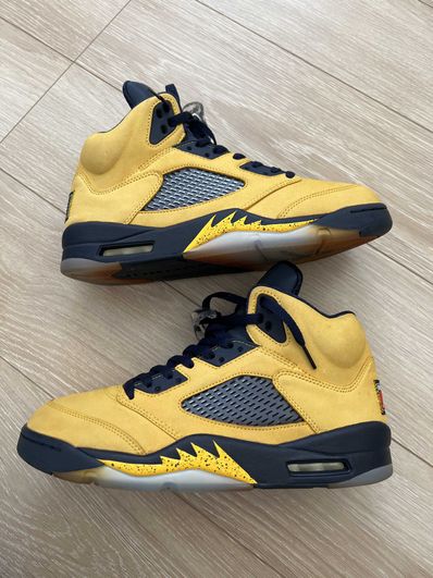 NIKE AIR JORDAN 5 "MICHIGAN"