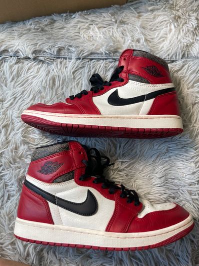 Nike Air Jordan 1 High OG "Lost & Found/Chicago"
