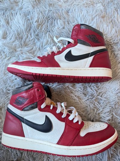 Nike Air Jordan 1 High OG "Lost & Found/Chicago"