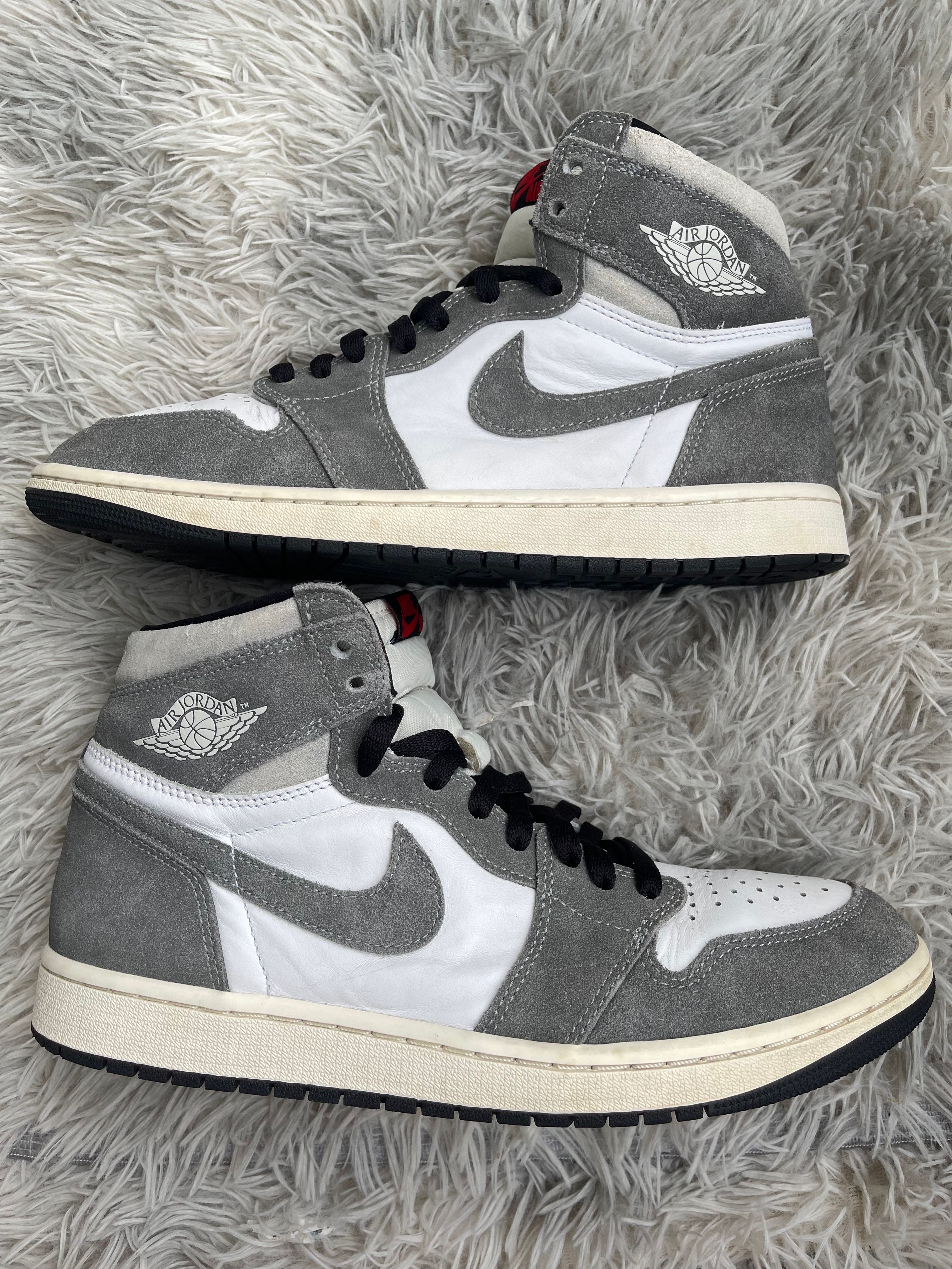 Nike Air Jordan 1 Retro High OG "Black and Smoke Grey"