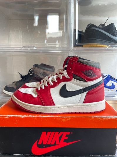 Nike Air Jordan 1 High OG "Lost & Found/Chicago"