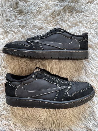 Travis Scott × Nike Air Jordan 1 Low OG SP "Black Phantom"