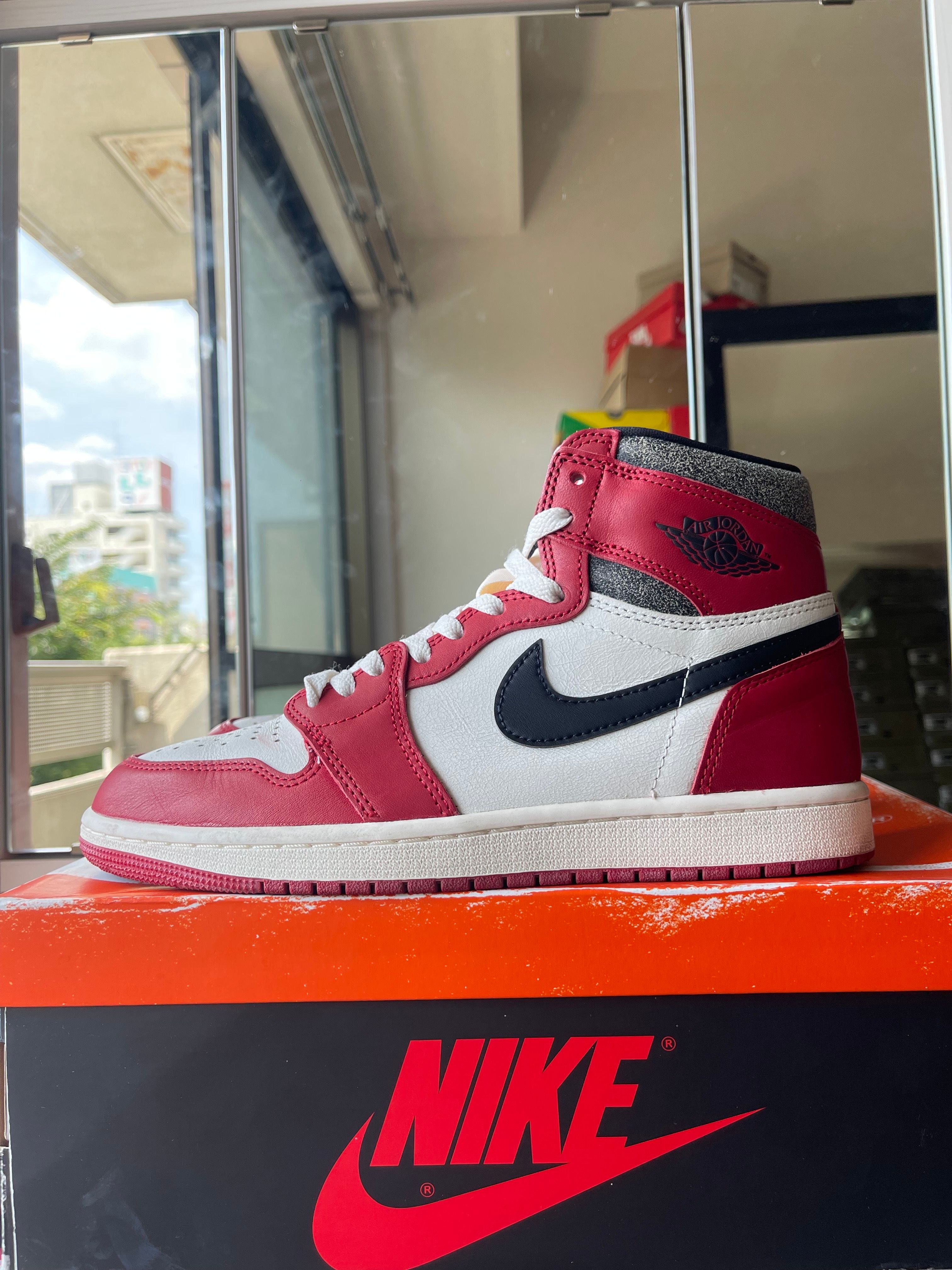 Nike Air Jordan 1 High OG "Lost & Found/Chicago"