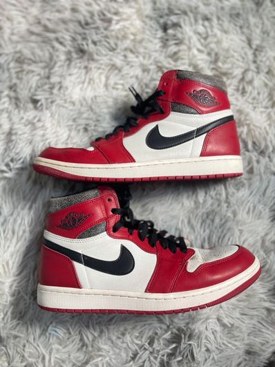Nike Air Jordan 1 High OG "Lost & Found/Chicago"