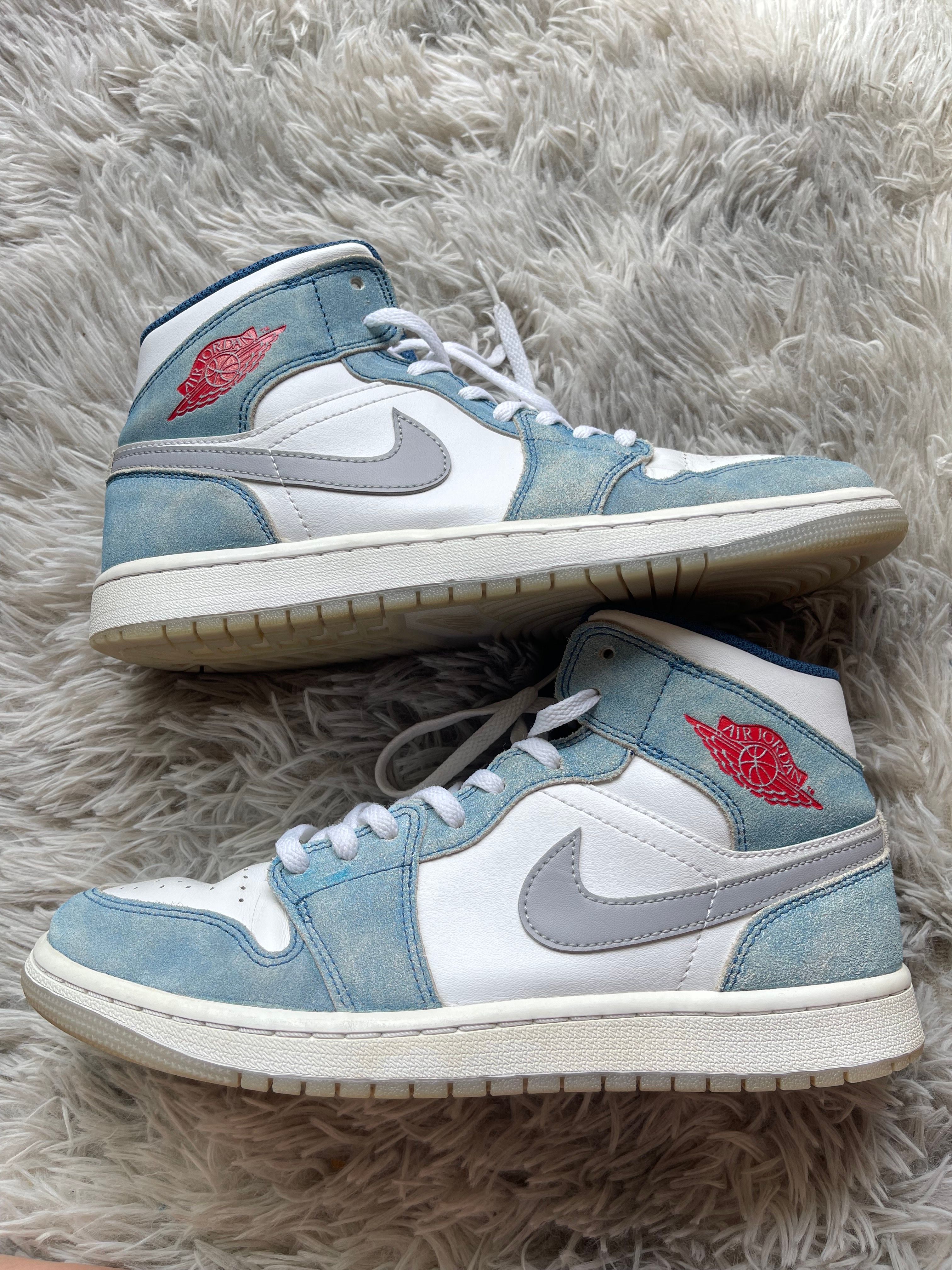 Nike Air Jordan 1 Mid SE "White/Hyper Royal/Red"