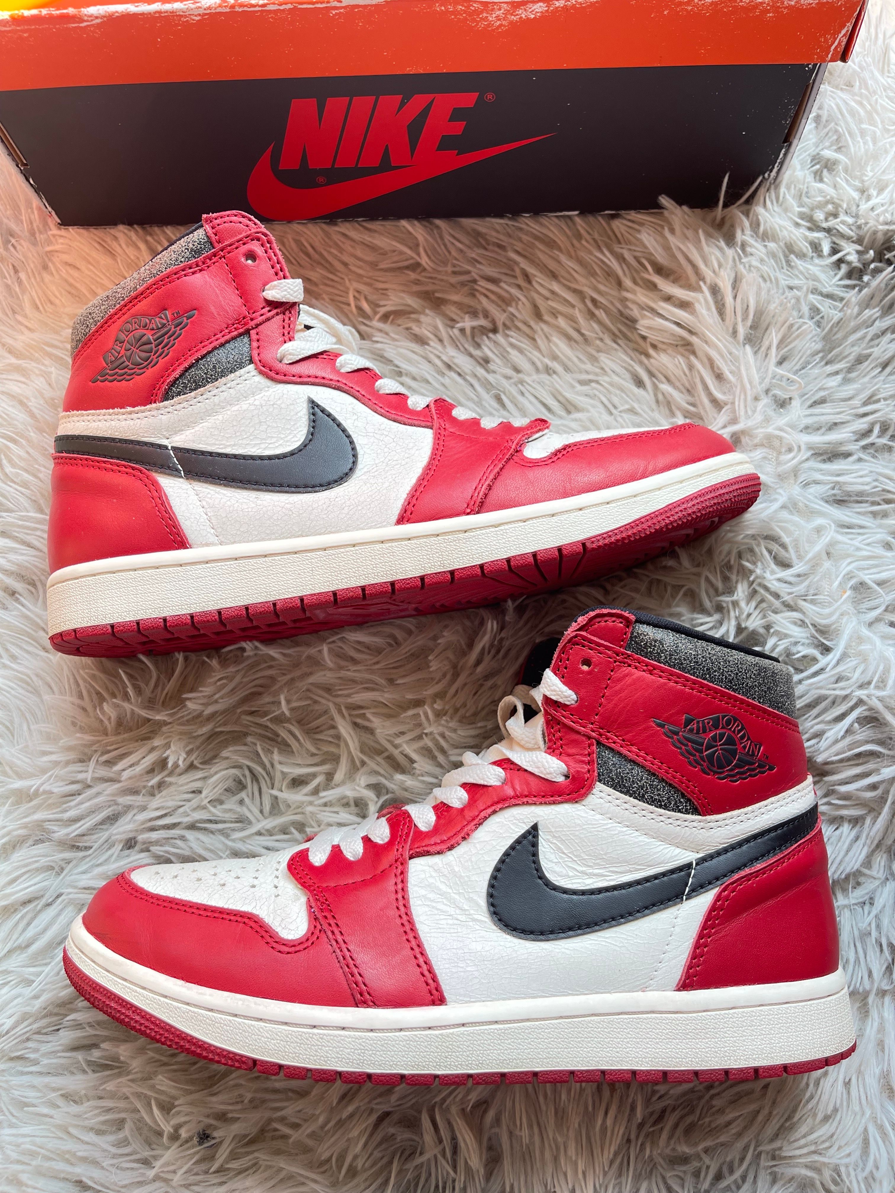 Nike Air Jordan 1 High OG "Lost & Found/Chicago"