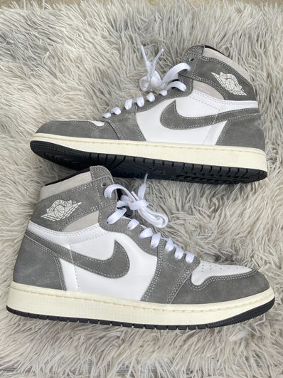 Nike Air Jordan 1 Retro High OG "Black and Smoke Grey"