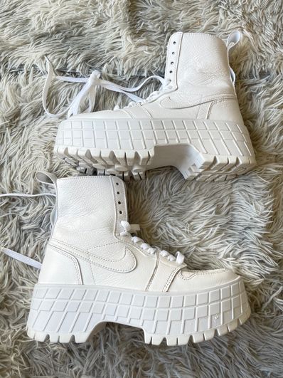 Nike Women's Air Jordan 1 Brooklyn High "White"