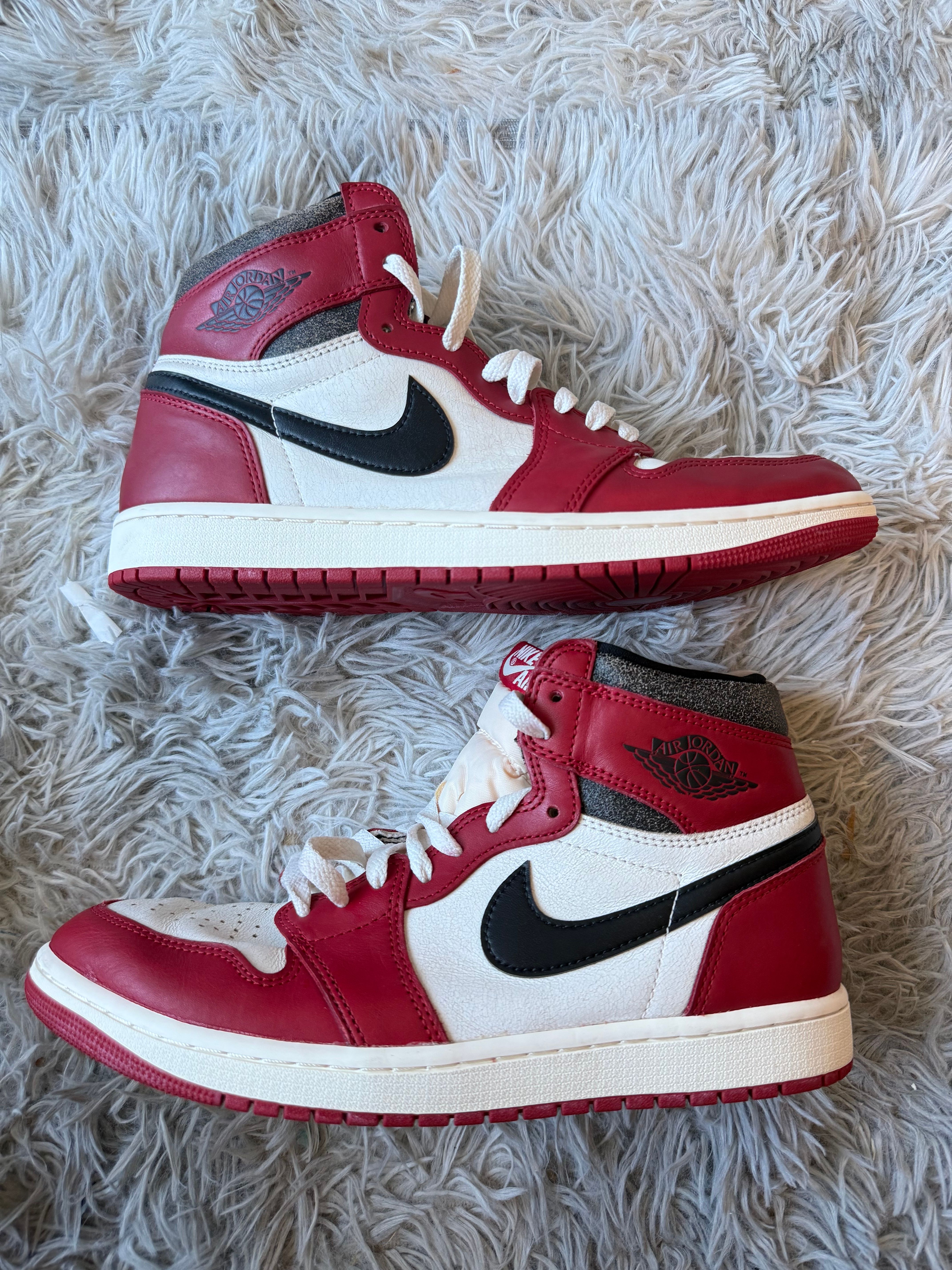 Nike Air Jordan 1 High OG "Lost & Found/Chicago"