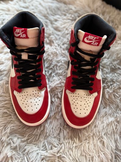 Nike Air Jordan 1 High OG "Lost & Found/Chicago"