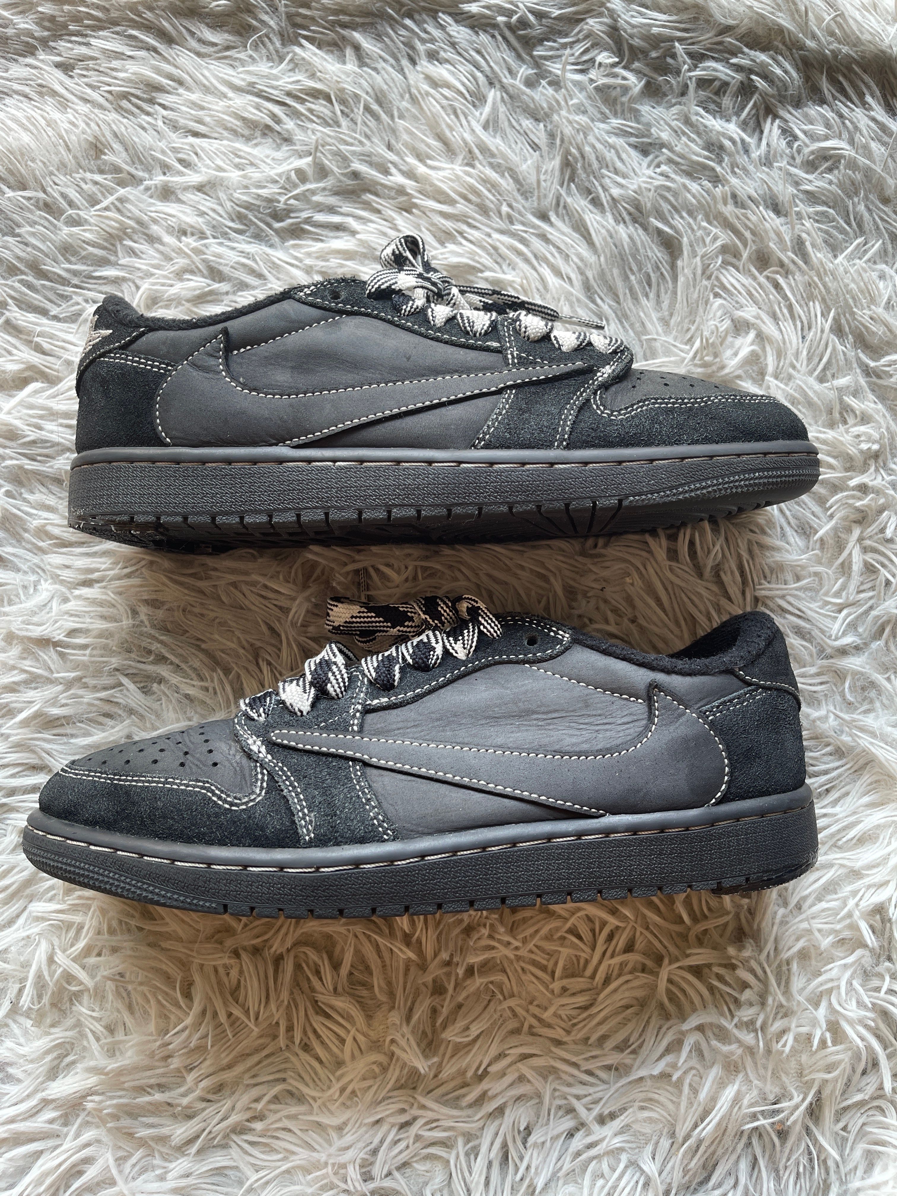 Travis Scott × Nike Air Jordan 1 Low OG SP "Black Phantom"