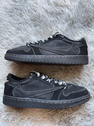Travis Scott × Nike Air Jordan 1 Low OG SP "Black Phantom"