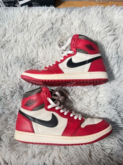 Nike Air Jordan 1 High OG "Lost & Found/Chicago"