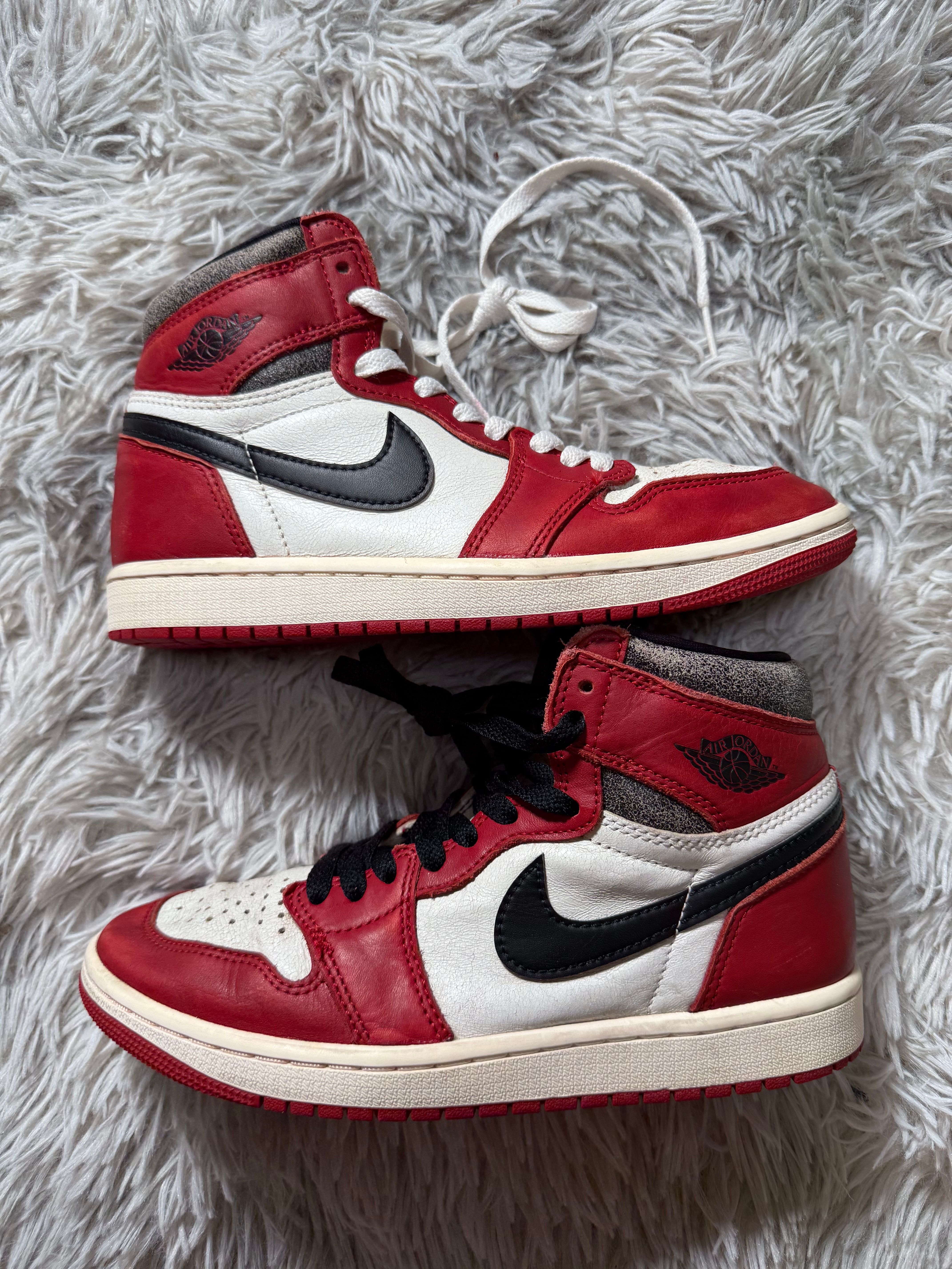 Nike Air Jordan 1 High OG "Lost & Found/Chicago"