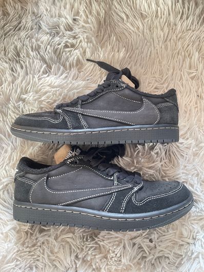 Travis Scott × Nike Air Jordan 1 Low OG SP "Black Phantom"