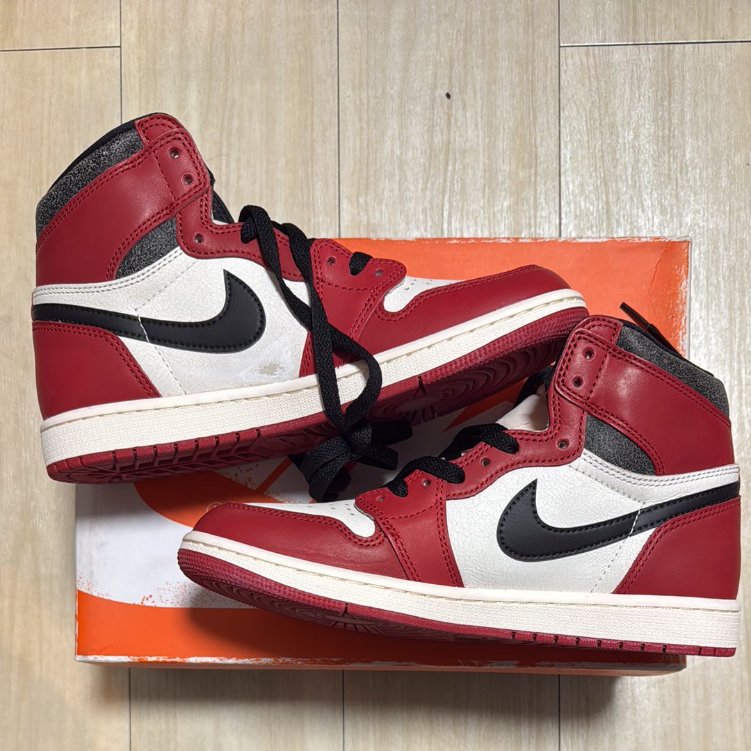 Nike Air Jordan 1 High OG "Lost & Found/Chicago"