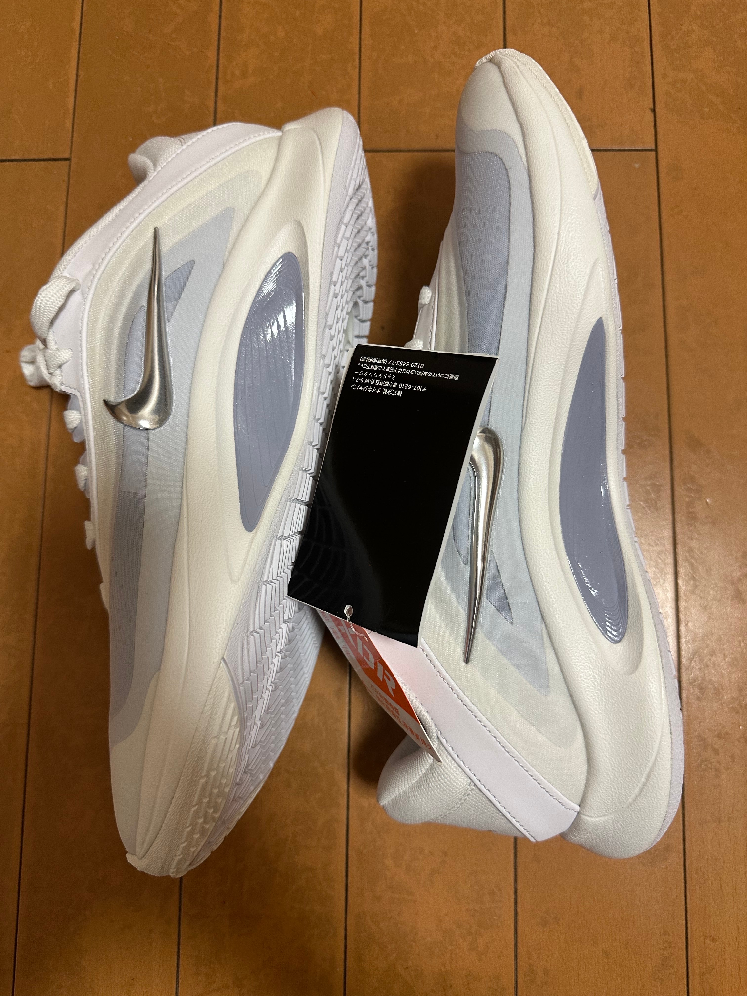 Nike Women's A'One "OG Pearls" (FZ8605-100/FZ8606-100)