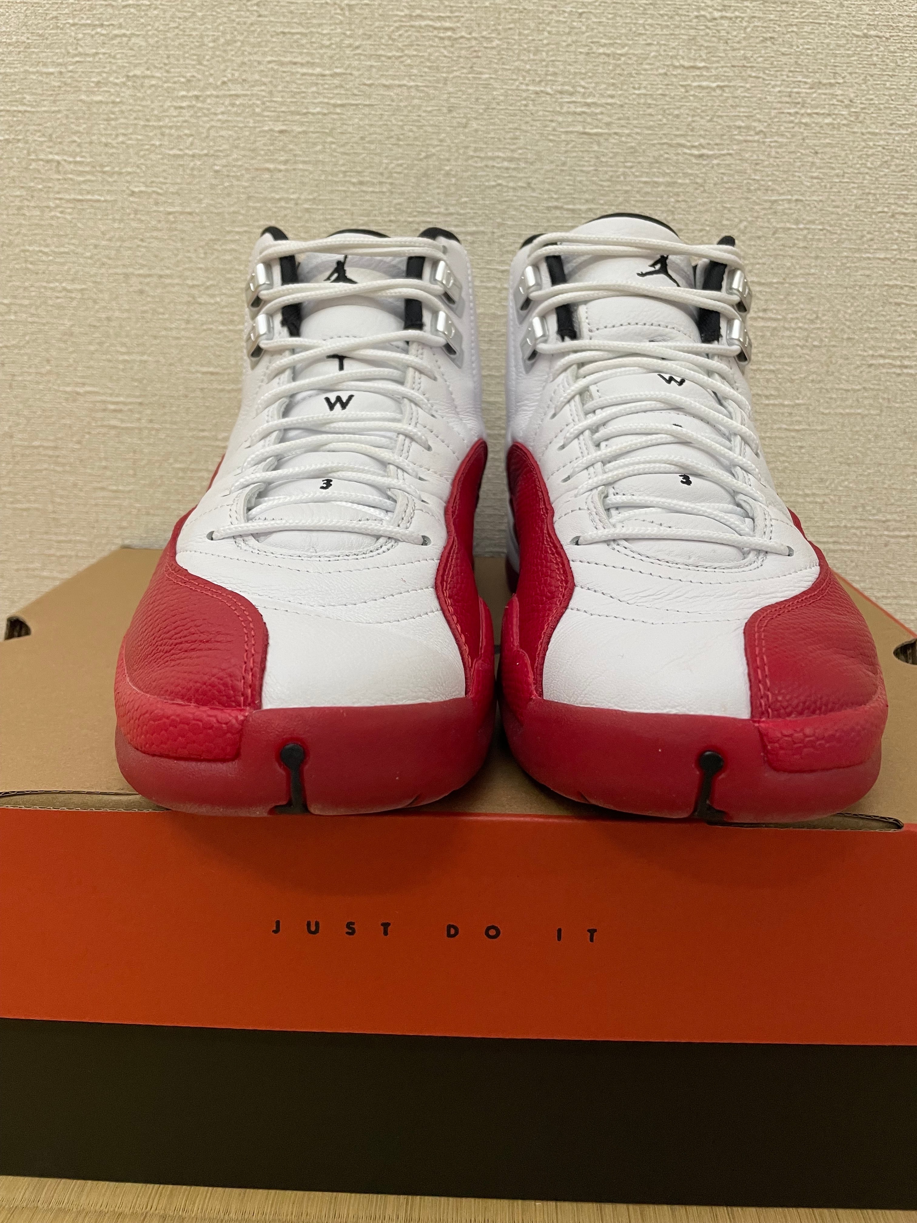 ナイキ エアジョーダン12 "チェリー" (2023)