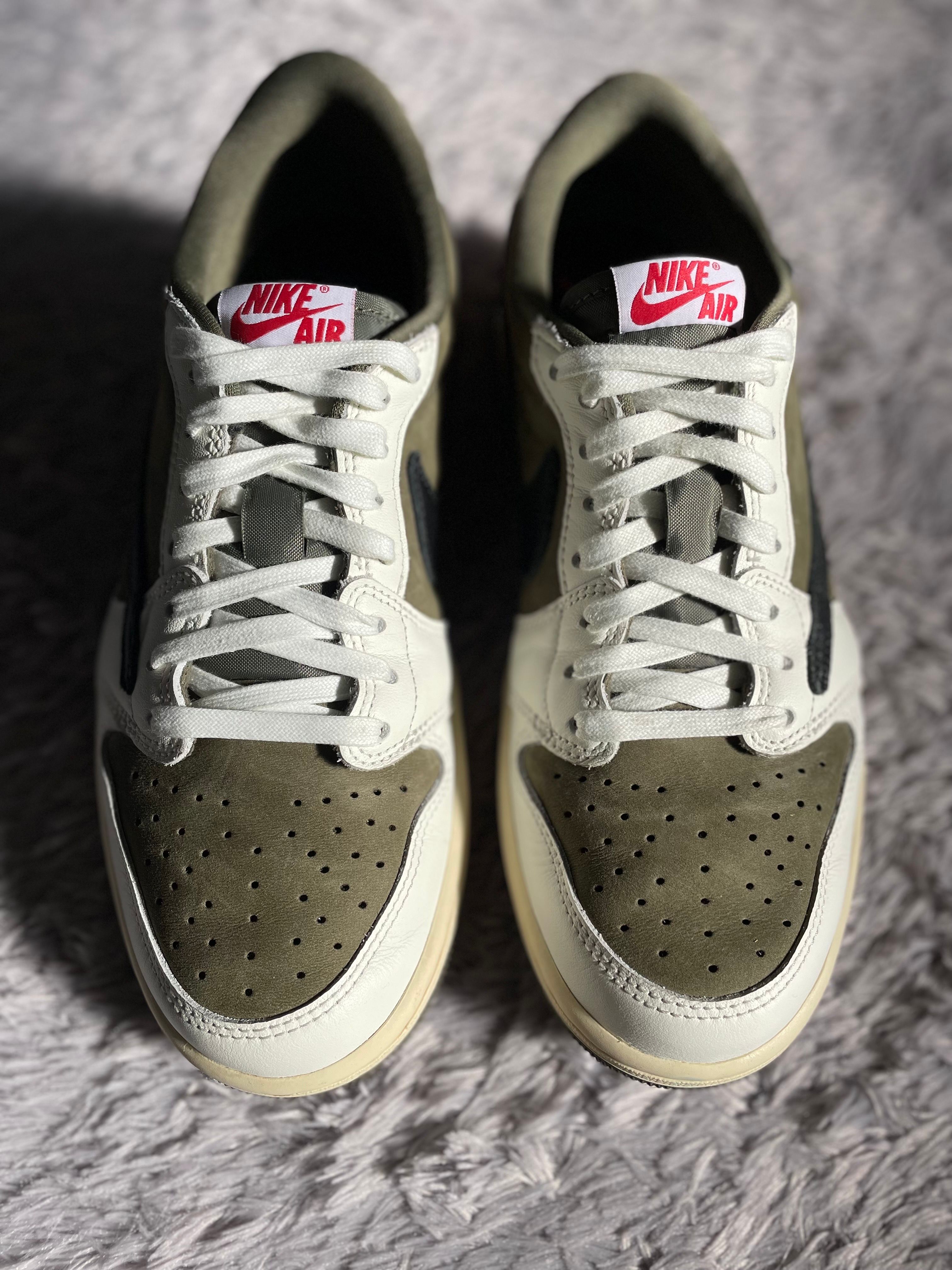 Travis Scott × Nike Air Jordan 1 Low OG SP "Reverse Olive"