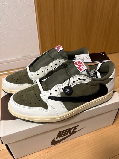 Travis Scott × Nike Air Jordan 1 Low OG SP "Reverse Olive"