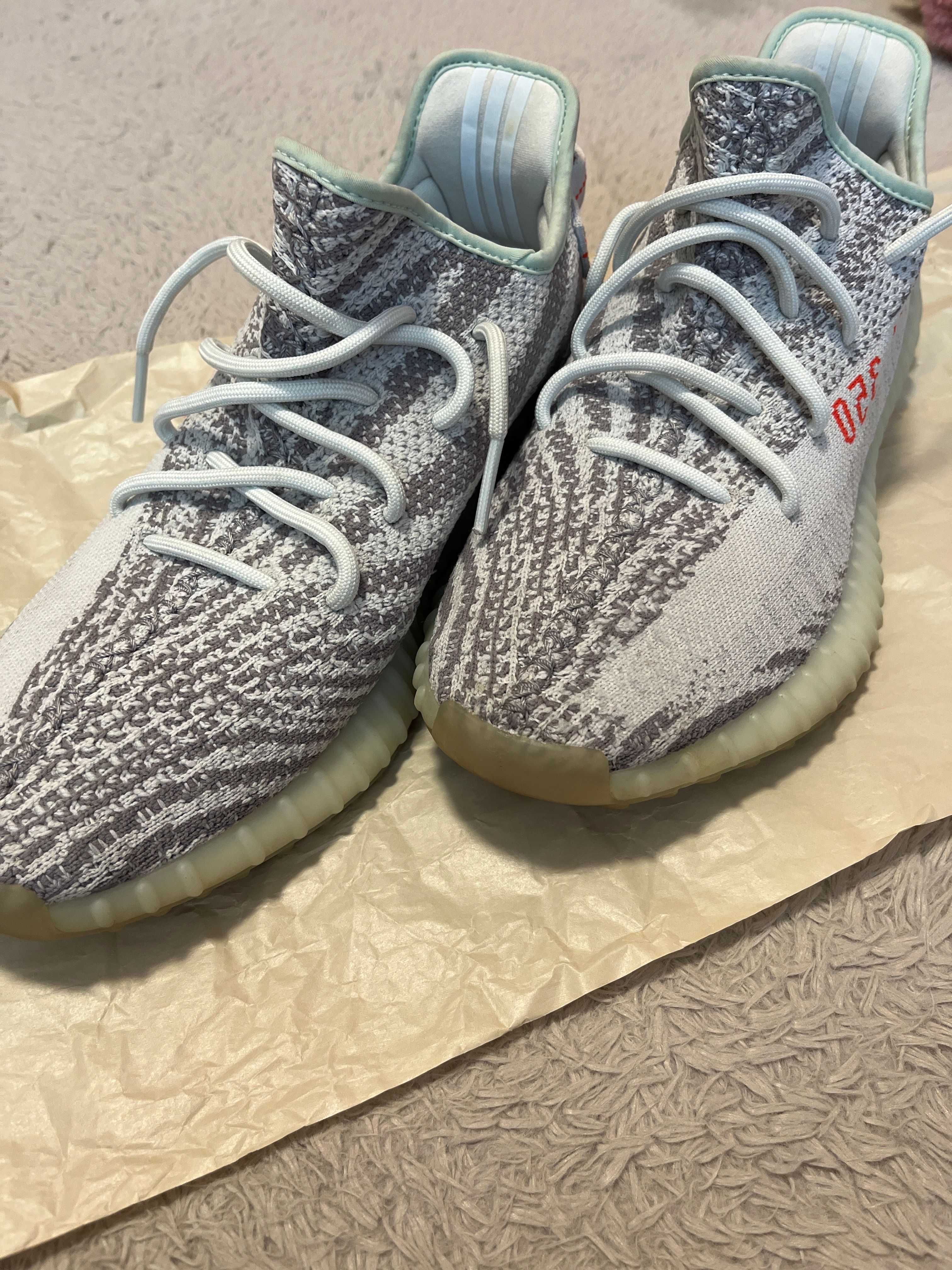 adidas YEEZY Boost 350 V2 "Blue Tint"