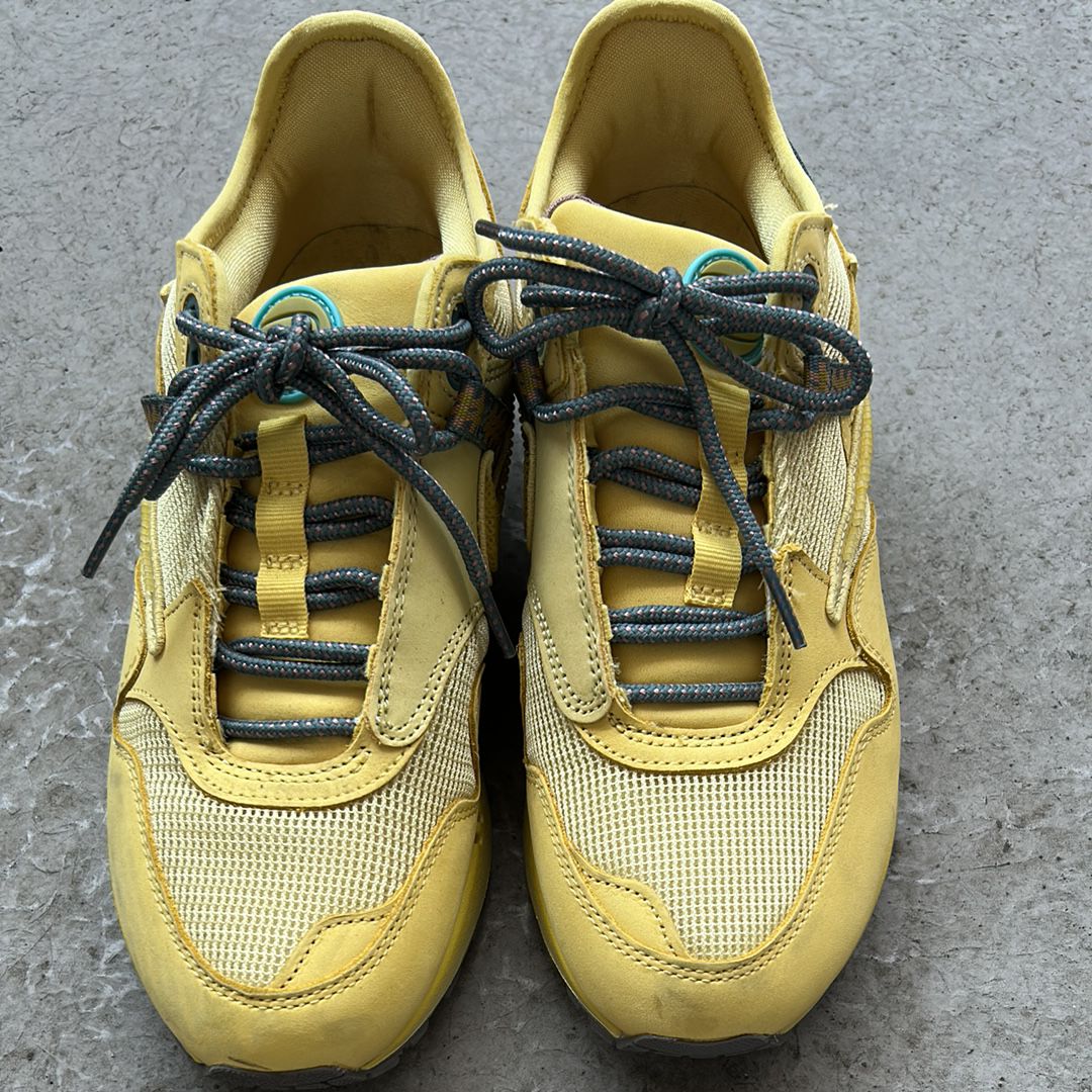 Travis Scott × Nike Air Max 1 "CACT.US Gold"