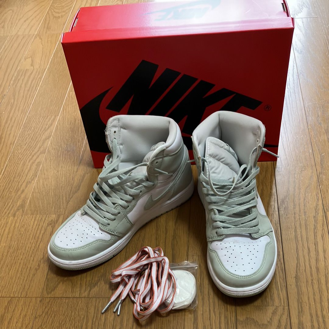 Nike Women's Air Jordan 1 High OG "Seafoam"