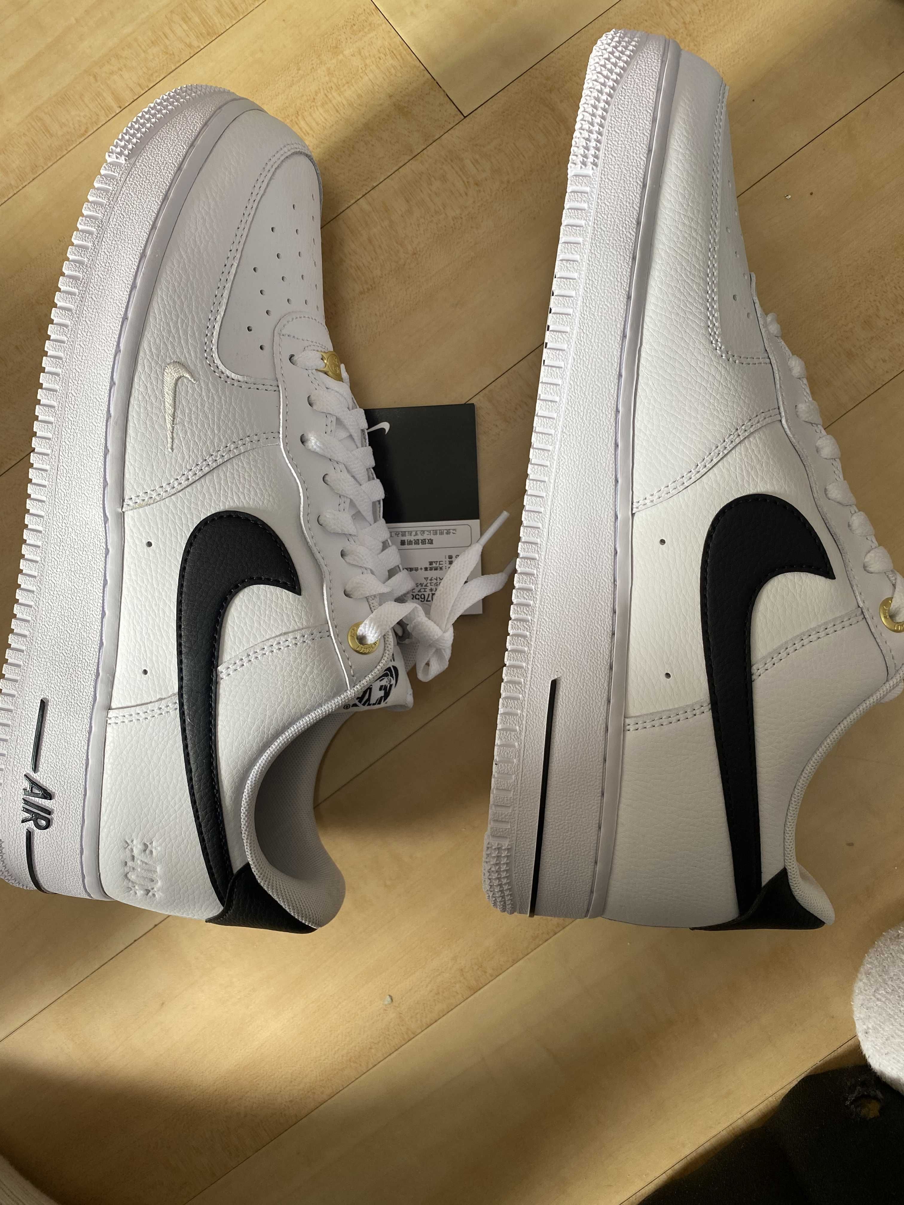 Nike Air Force 1 Low '07 LV8 40th Anniversary "Black/White-Metallic Gold"