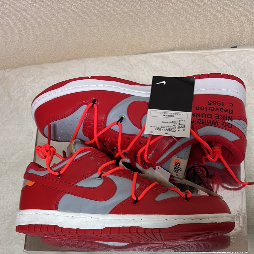 オフホワイト × ナイキ ダンク ロー "ユニバーシティレッド/ウルフグレー"