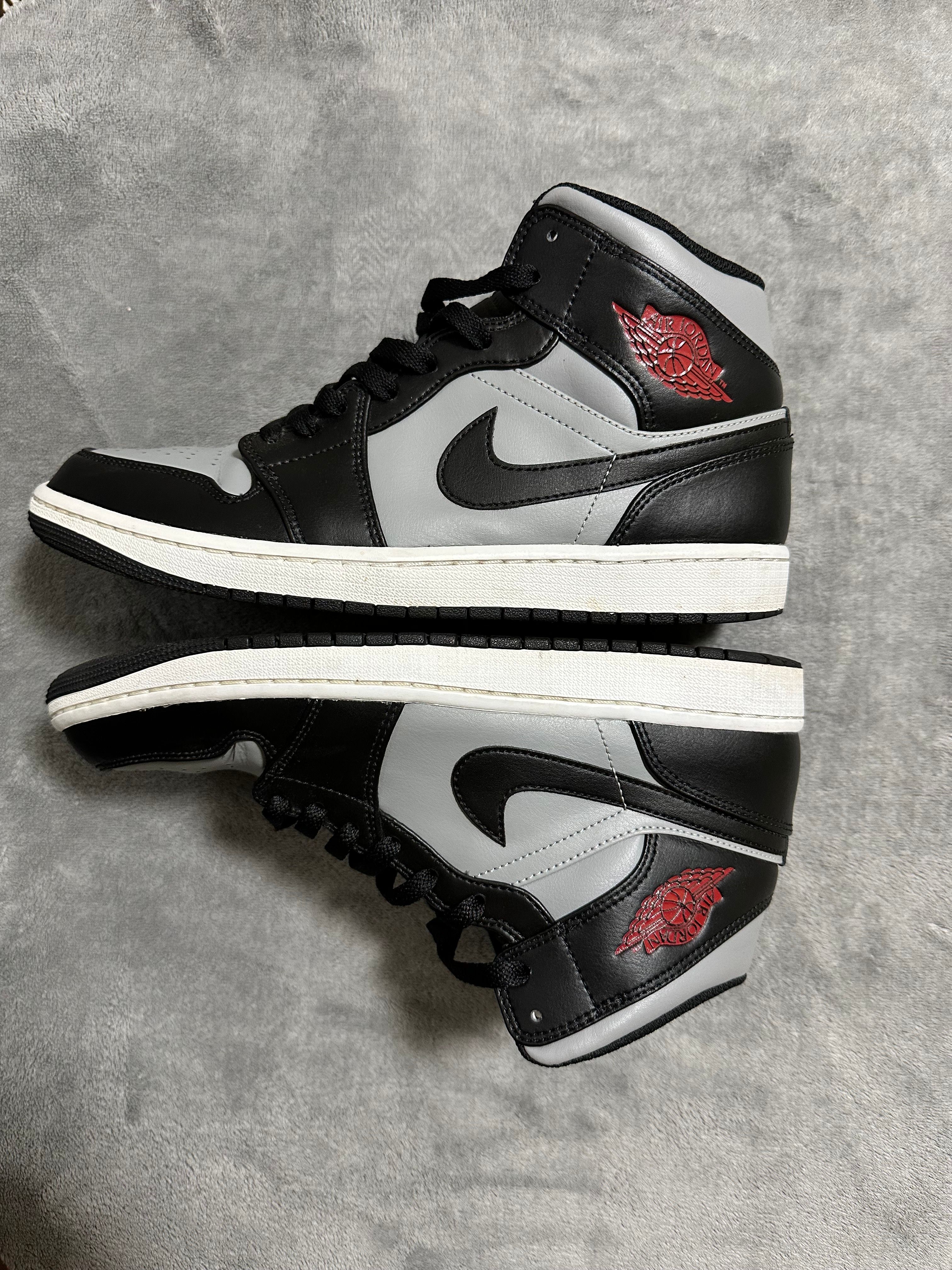 Nike Air Jordan 1 Mid "Shadow"