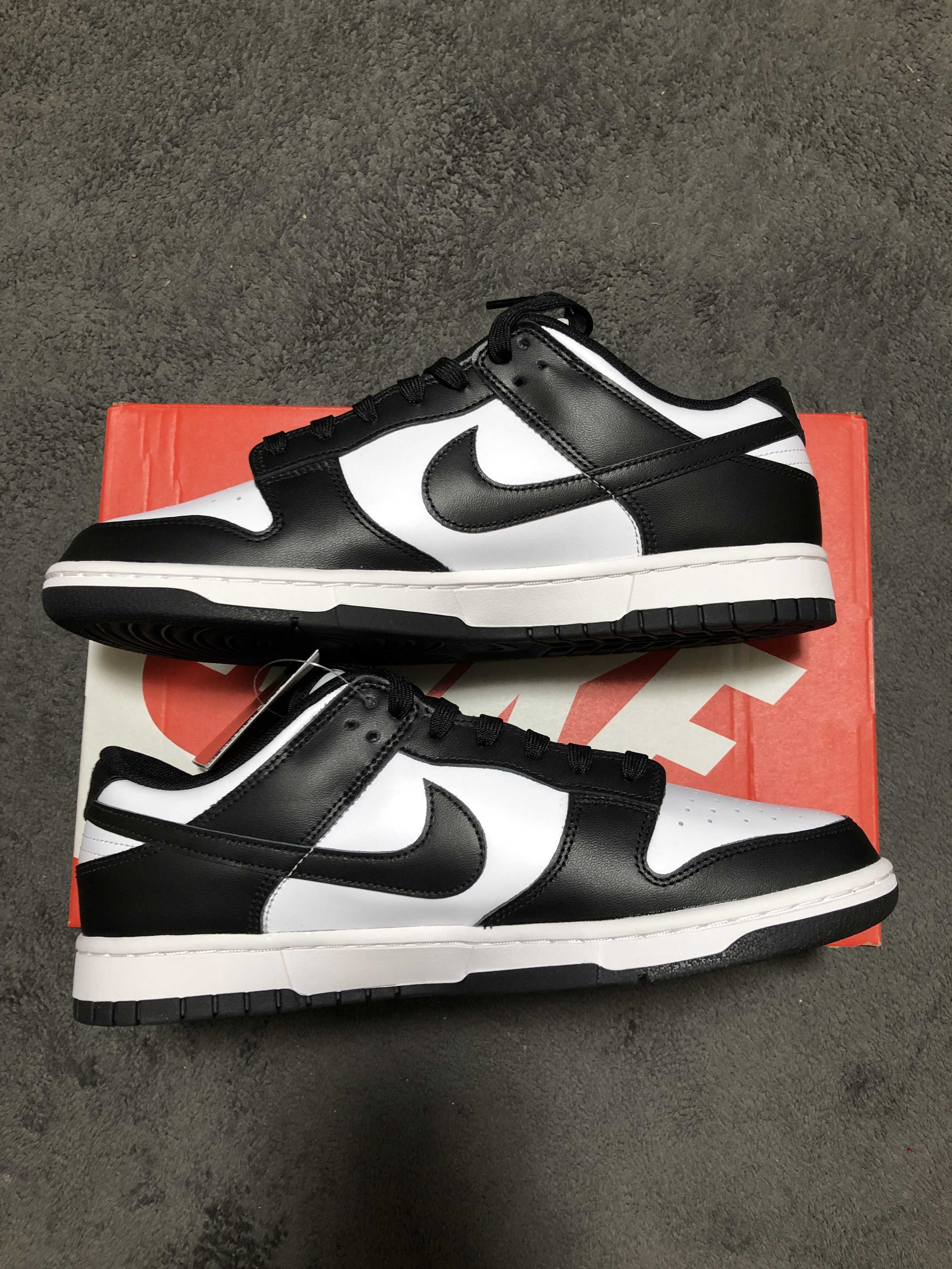 Nike Dunk Low Retro "Panda/White/Black"