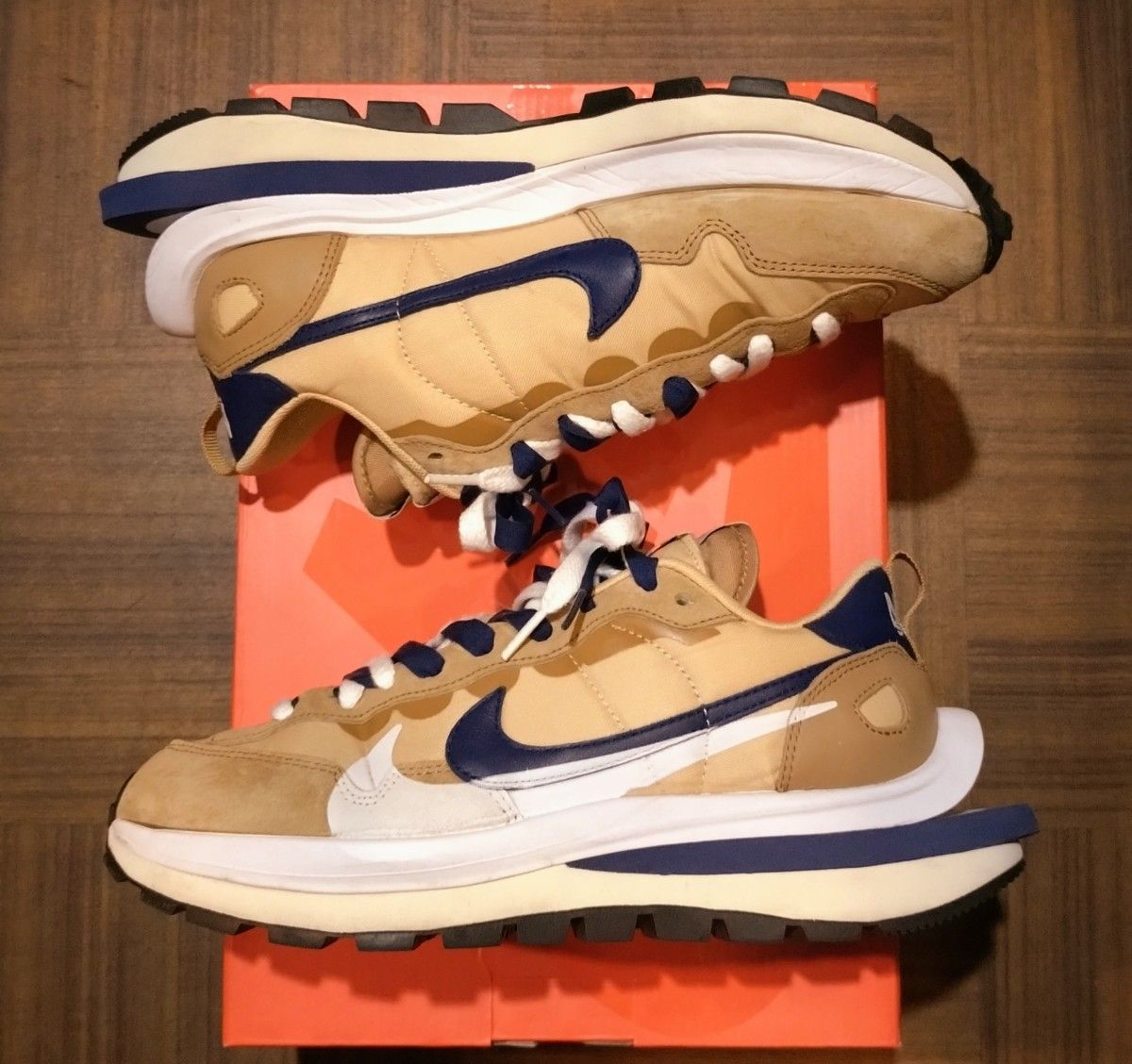 Sacai × Nike Vapor Waffle "Sesame And Blue Void"