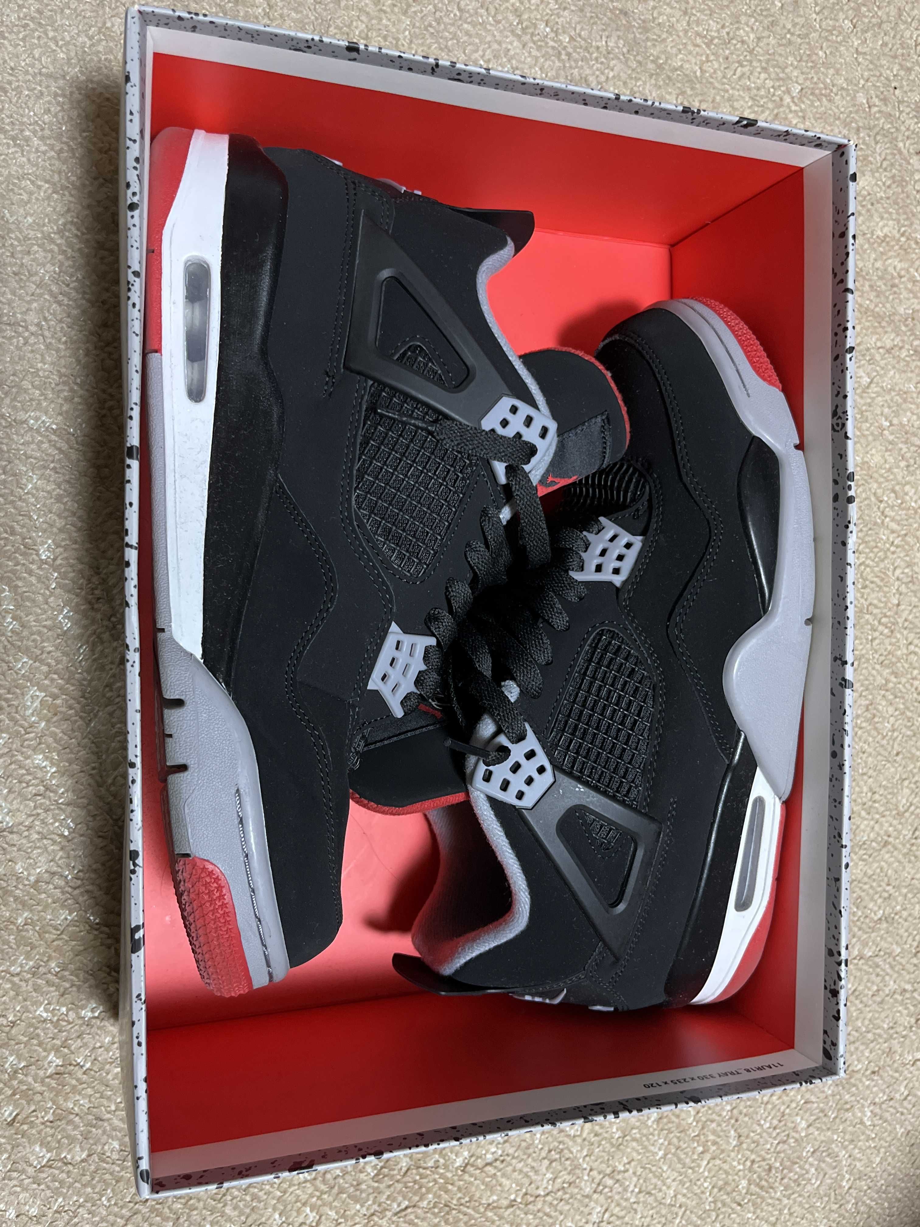 Nike Air Jordan 4 Retro "Bred" (2019)  